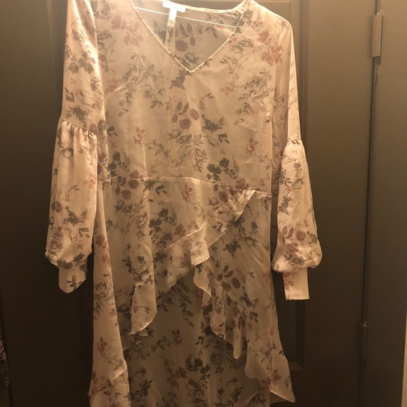 Leith High-Low Ruffle Top - Picture 4 of 6